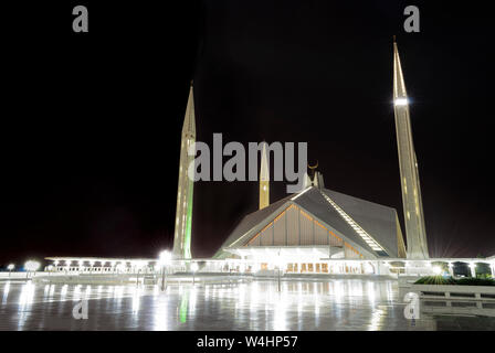 Shah Faisal Mosque in Islamabad Pakistan at Night Stock Photo