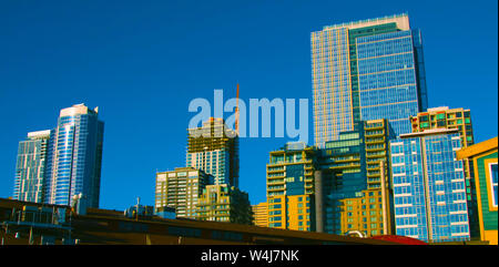 Seattle, Washington, USA (mai 9, 2019) Downtown Seattle,Graphic modern Seattle downtown skyscrapers with blue clear sky. Stock Photo