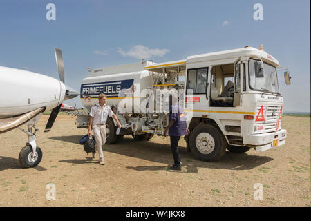 Fueling up, Seronera airport, Serengeti, Tanzania Stock Photo