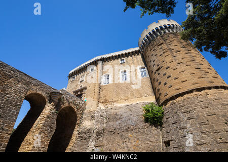 Castle of Suze-la-Rousse, Suze-la-Rousse, Drome department, Auvergne-Rhone-Alpes, Provence, France, Europe Stock Photo