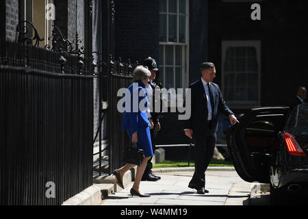 London, UK. 24th July, 2019. British Prime Minister Theresa May leaves 10 Downing Street for her last Prime Minister's Questions at the House of Commons in London, Britain on July 24, 2019. Credit: Han Yan/Xinhua/Alamy Live News Stock Photo