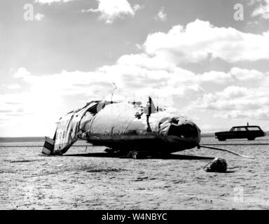 M2-F2 lifting body aircraft crash at Rogers Dry Lakebed, Dryden Flight Research Center at Edwards, California, May 10, 1967. Image courtesy National Aeronautics and Space Administration (NASA). () Stock Photo