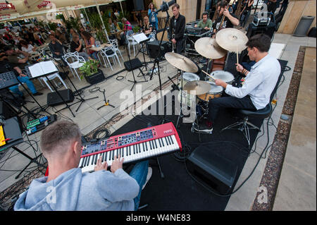 Jam session at the Akwarium jazz venue in the old part of Warsaw, Poland. Memorial event devoted to the late Grzegorz Grzyb, drums. Stock Photo