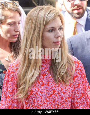 London, UK. 24th July, 2019. New Prime Minister Boris Johnson's girlfriend Carrie Symonds waits for Boris Johnson to arrive at Number 10 of Downing Street in London. Credit: SOPA Images Limited/Alamy Live News Stock Photo