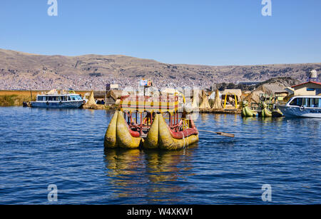 Traditional reed boat of the Uros islands, Lake Titicaca, Puno, Peru Stock Photo