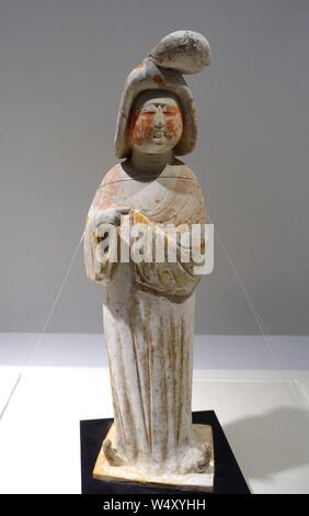 Court lady figure, China, Tang dynasty, 8th century AD, red pottery with painted ornament - Stock Photo