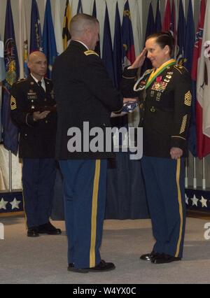 CSM Brenda Curfman Retirement Ceremony - salute (16334422110). Stock Photo
