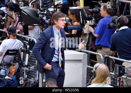 Robert Peston - Political Editor of ITV News - in Downing Street 24th July 2019, the day Boris Johnson became Prime Minister Stock Photo