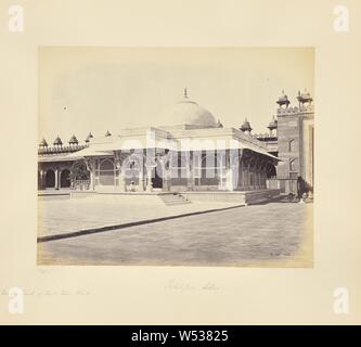 Futtypore Sikri, The Marble Tomb of Sheik Selim Chisti, Samuel Bourne (English, 1834 - 1912), Fatehpur Sikri, India, 1865–1866, Albumen silver print, 23 × 29 cm (9 1/16 × 11 7/16 in Stock Photo