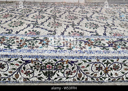 14 Aug 2007 Ornately designed mosaics  Flooring, gouribari tiles Parshwanath Jain Temple Calcutta kolkatta west bengal India Stock Photo