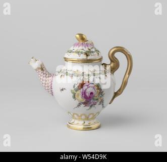Teapot, painted with flower bouquets, Porcelain teapot. On round profiled foot above which godrons in relief with gold-plated edges. The ear has the shape of a completely gilt snake, the spout ends in a partly gilt animal head and is decorated in relief with scales, painted in beet red and gold. On the shoulder of the pot is a wreath of oak leaves with acorns painted in two colors of green, gray and brown, on which a multicolored flower bouquet depends on both sides. A branch with gold leaves winds through the wreath of oak leaves, which also adorns the lid. On the lid a gilded acorn Stock Photo