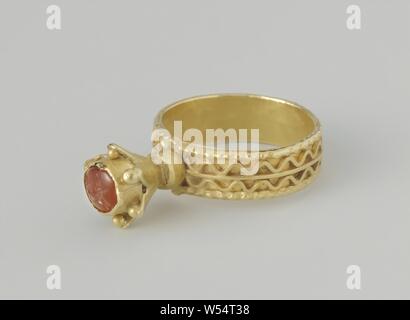 Carved hot sale carnelian ring