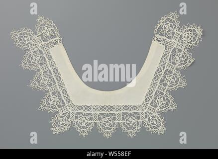 Bobbin lace collar inspired by lying 17th century collars and accompanying engagement photo (copy) of Bram Pleging and Jet Faber who made and wore the collar during her engagement, Linen collar with a natural-colored bobbin lace edge. Trapezoidal lying model, with U-shaped neck opening. The repeating pattern consists of half-oval scallops, with a four-lobed rosette of eight pointed oval-shaped leaves in the center, made in form. The rosette is at the center of a braided wheel with eight points that form a star. The scallops are finished with dot-braided dot braids. The four corner shells, two Stock Photo