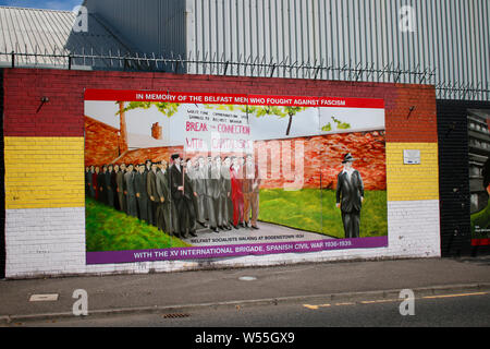 Impressionen: International Wall Belfast, Nordirland/ Northern Ireland  (nur fuer redaktionelle Verwendung. Keine Werbung. Referenzdatenbank: http://w Stock Photo