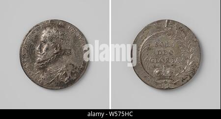 Ernst, Archduke of Austria, Silver Medal. Front: man's bust inside the inside. Reverse: inscription inside olive and palm branch under crown, Ernst (Archduke of Austria), Antonio Abondio, 1586, silver (metal), founding, d 3 cm × w 8.68 Stock Photo