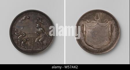 Amsteldamsch Poetry and Letter Practicing Society 'We strive for perfection', medal awarded to Jacob Cuyck van Mierop, Silver medal. Front: closer, sitting at the altar, the base of which bears a coat of arms, holds half-unrolled poetry in hand, while above it, floating putto holds laurel wreath above his head, on the other side of the altar putto playing lyre, second putto with book under arm and oil lamp, with which he illuminates a third person who is writing in book, hand from clouds draws circle with a compass inside inscription. Reverse side: cloth with inscription attached to a frame Stock Photo