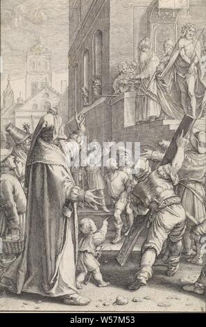 Christ shown to the people (Ecce homo) The Passion (series title), Christ is shown to the people on a podium by Pilate. Pilate has asked the people whether he will release Christ or Barabbas. The people are calling for Barabbas to be released, what happens in the middle, and for Christ to be crucified. Pilate washes his hands in innocence, Pilate showing Christ to the people, 'Ostentatio Christi', 'Ecce Homo' (John 19: 4-6), Pilate washing his hands (in innocence), Ludovicus Siceram, Antwerp, 1623, paper, engraving, h 191 mm × w 128 mm Stock Photo