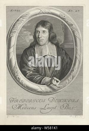 Portrait of Frederik Dekkers, Frederik Dekkers, a Leiden physician and researcher at the age of 47, Pieter van Gunst (mentioned on object), Amsterdam, 1694 - 1731, paper, engraving, w 214 mm × h 302 mm Stock Photo