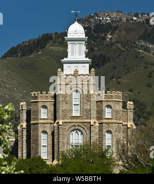 UT: Cache County, Logan Area, City of Logan, Logan Temple (Mormon), in front of the Bear River Range Stock Photo