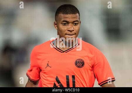 mbappe orange jersey