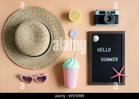 Travel accessories items on color background, Summer vacation concept Stock Photo