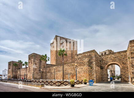 Castillo de Olivenza, 13th century castle, Puerta de San Sebastian on right, in Olivenza, Badajoz province, Extremadura, Spain Stock Photo