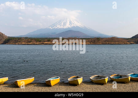 Boats, Lake Shoji, with Mount Fuji in distance, Japan, Asia Stock Photo