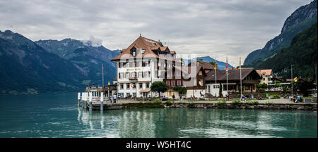 Strand Hotel Iseltwald Lake Brienz Switzerland Stock Photo Alamy strand-hotel-iseltwald-lake-brienz-switzerland-stock-photo-alamy