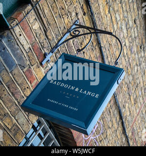 EZRA STREET, LONDON:  Sign for Baudoin & Lange Shoemaker Stock Photo