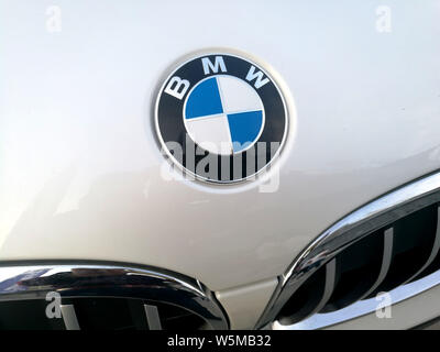--FILE--View of a logo of BMW in Huaibei city, east China's Anhui province, 4 October 2018.   BMW (China) filed a recall plan for 36,0001 vehicles fro Stock Photo
