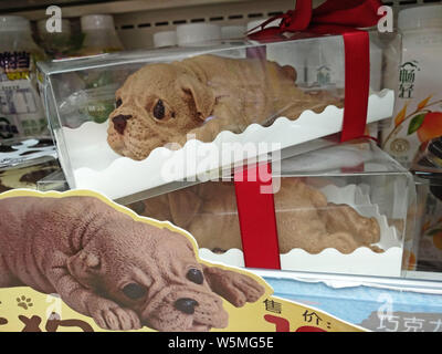 Puppy Dog Cake | The SweetSide