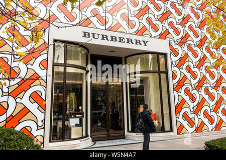 --FILE--View of a boutique of Burberry in Shanghai, China, 22 November 2018.   The Shanghai flagship store of the luxury fashion brand of the UK's Bur Stock Photo