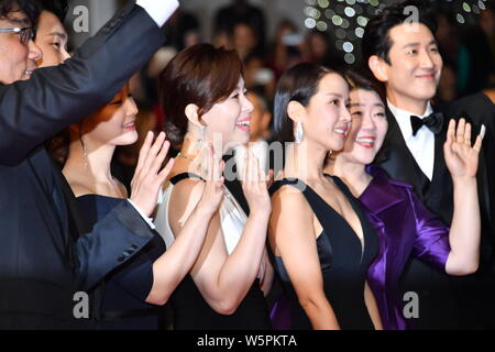 (From left) South Korean film director Bong Joon-ho, actor Choi Woo-sik, actresses Park So-dam, Jang Hye-jin, Cho Yeo-jeong, Lee Jung-eun, and actor L Stock Photo