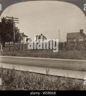 A modern Iowa farm, 1927. Stock Photo