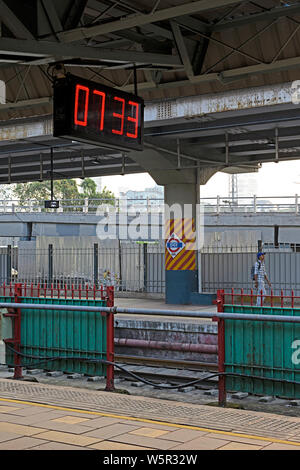 Dadar Railway Station Mumbai Maharashtra India Asia Stock Photo