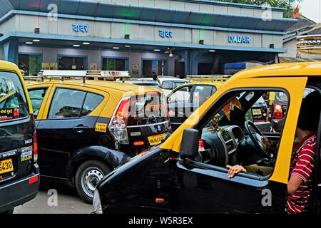 Dadar Railway Station Terminus entrance Mumbai Maharashtra India Asia Stock Photo