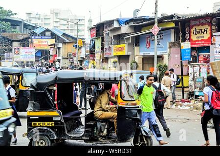 Jogeshwari Railway Station overbridge entrance Mumbai Maharashtra India Asia Stock Photo