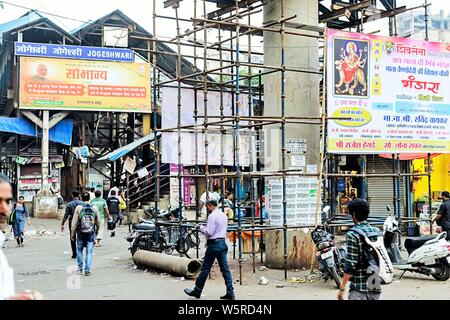 Jogeshwari Railway Station overbridge road entrance Mumbai Maharashtra India Asia Stock Photo