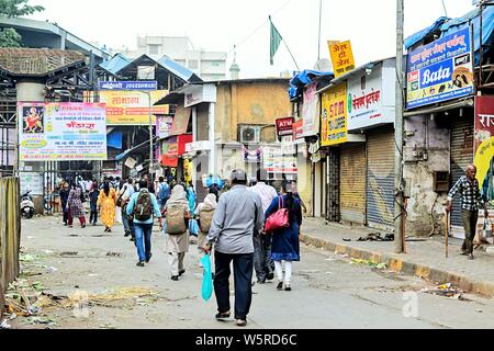 Jogeshwari Railway Station overbridge entrance Mumbai Maharashtra India Asia Stock Photo