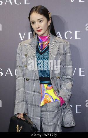 VERSACE on X: We are proud to announce #YangMi as a new brand ambassador.  The renowned Chinese actress attends the opening of the new flagship  boutique at the China World Mall in