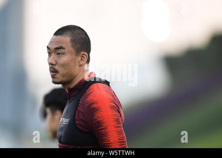 Zhao Xuri of the Chinese national men's football team takes part in a training session for the 2019 AFC Asian Cup in Doha, Qatar, 20 December 2018. Stock Photo