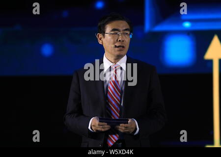 Wei Shaojun, Dean of the Department of Micro- and Nano-Electronics and ...