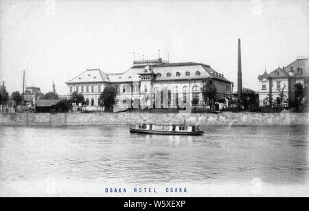 [ 1900s Japan - Western Style Hotel in Osaka ] —   The Osaka Hotel in Nakanoshima, Osaka. The Osaka Hotel was Osaka’s premier Western hotel. It opened in 1881 (Meiji 14) as the Jiyutei Hotel (自由亭ホテル). In 1895 (Meiji 28) it was renamed the Osaka Hotel. It boasted electric light, steam heating as well as English speaking personnel.  In (Meiji 34), during construction for remodeling, the hotel burned down. It was replaced in 1903 (Meiji 36) by the building in this image. But in 1924 (Taisho 13) this building was destroyed by fire, too. It was not rebuild again.  20th century vintage postcard. Stock Photo