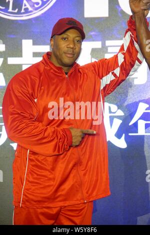 Jamaican-American IFBB professional bodybuilder Shawn Rhoden is pictured during a bodybuilding competition in Shanghai, China, 13 November 2018. Stock Photo