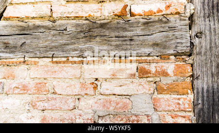 half frame wall Stock Photo