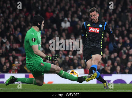 LONDON, ENGLAND - APRIL 11, 2019: Fabian Ruiz Pena of Napoli  and Petr Cech of Arsenal pictured during the first leg of the 2018/19 UEFA Europa League Quarter-finals game between Arsenal FC (England) and SSC Napoli (Italy) at Emirates Stadium. Stock Photo