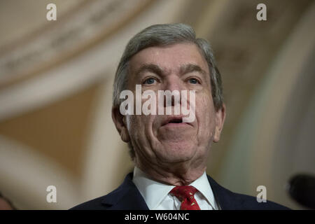 Washington DC, USA. 30th July 2019. United States Senator Roy Blunt (Republican of Missouri) speaks at a press conference following weekly policy luncheons on Capitol Hill in Washington, DC, U.S. on July 30, 2019. Credit: Stefani Reynolds/CNP/ZUMA Wire/Alamy Live News Stock Photo