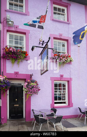 The Tafarn y Cadwgan pub in Aberaeron a popular seaside town in Ceredigion, Wales, UK Stock Photo