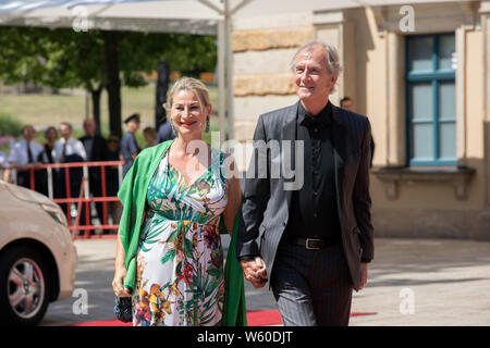 Peter Prager mit Susanne Stahl bei der Eröffnung der Richard-Wagner ...