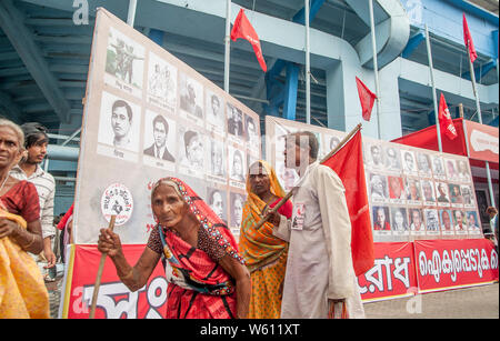 Kolkata, India. 30th July, 2019. Supporters and Comrades from different parts of INDIA at Mass Convention of CPI(ML) at KOLKATA Credit: Amlan Biswas/Pacific Press/Alamy Live News Stock Photo